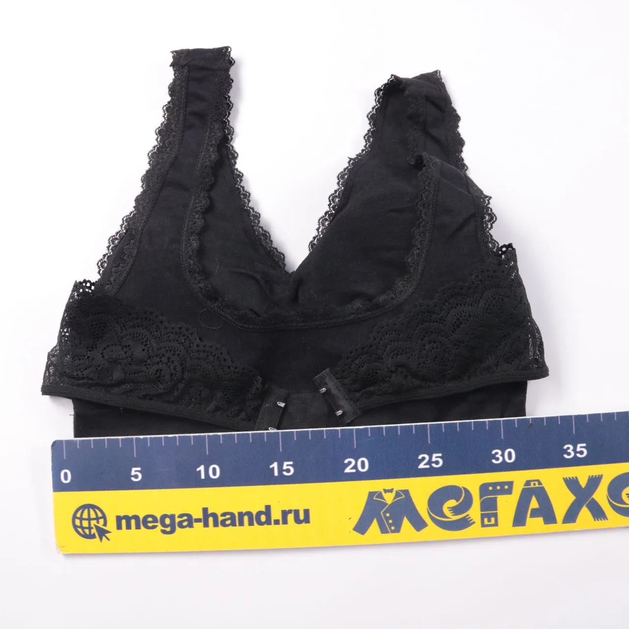 бюстгальтер не указано