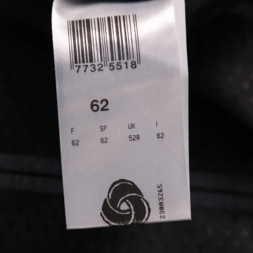 костюм не указано