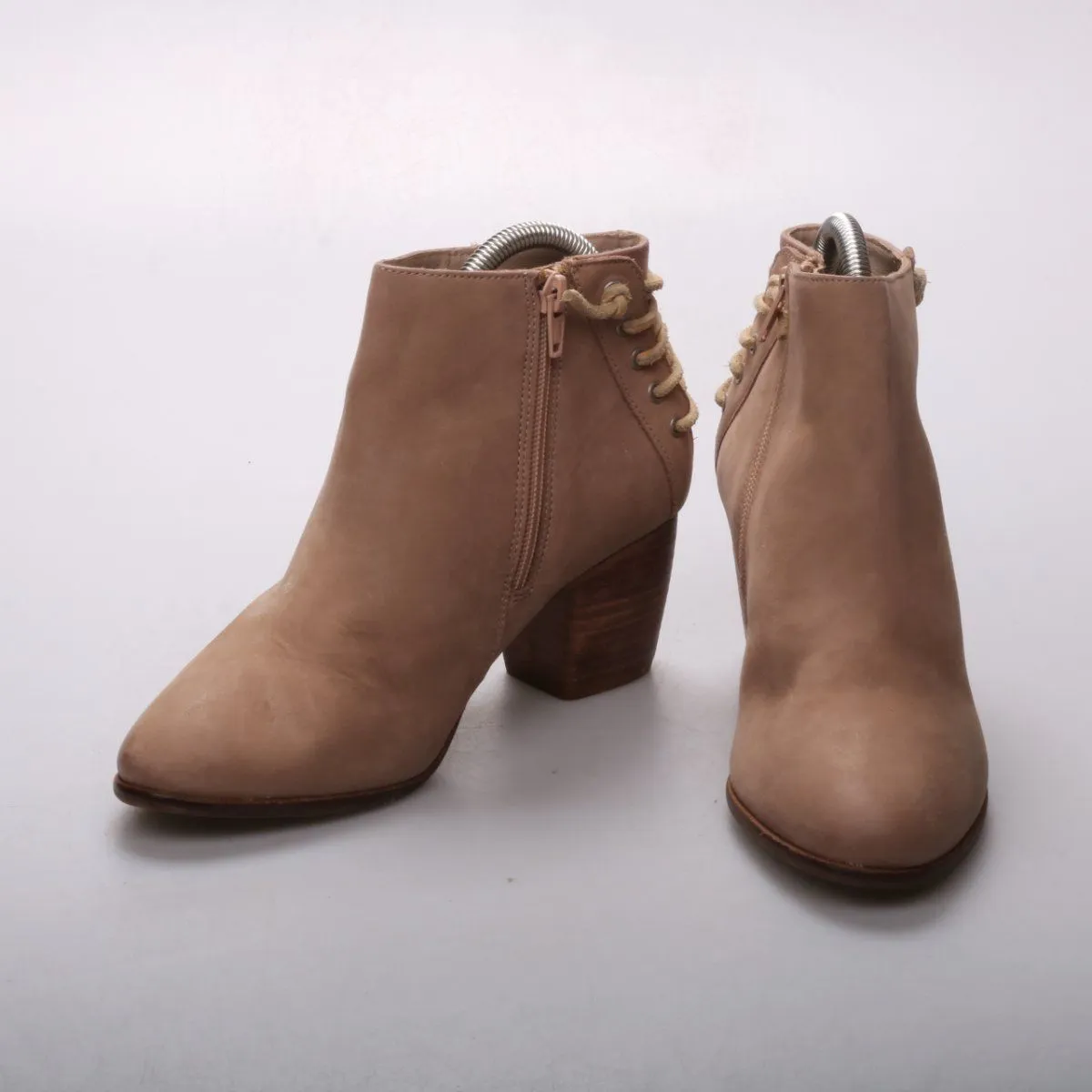 ботильоны Sacha