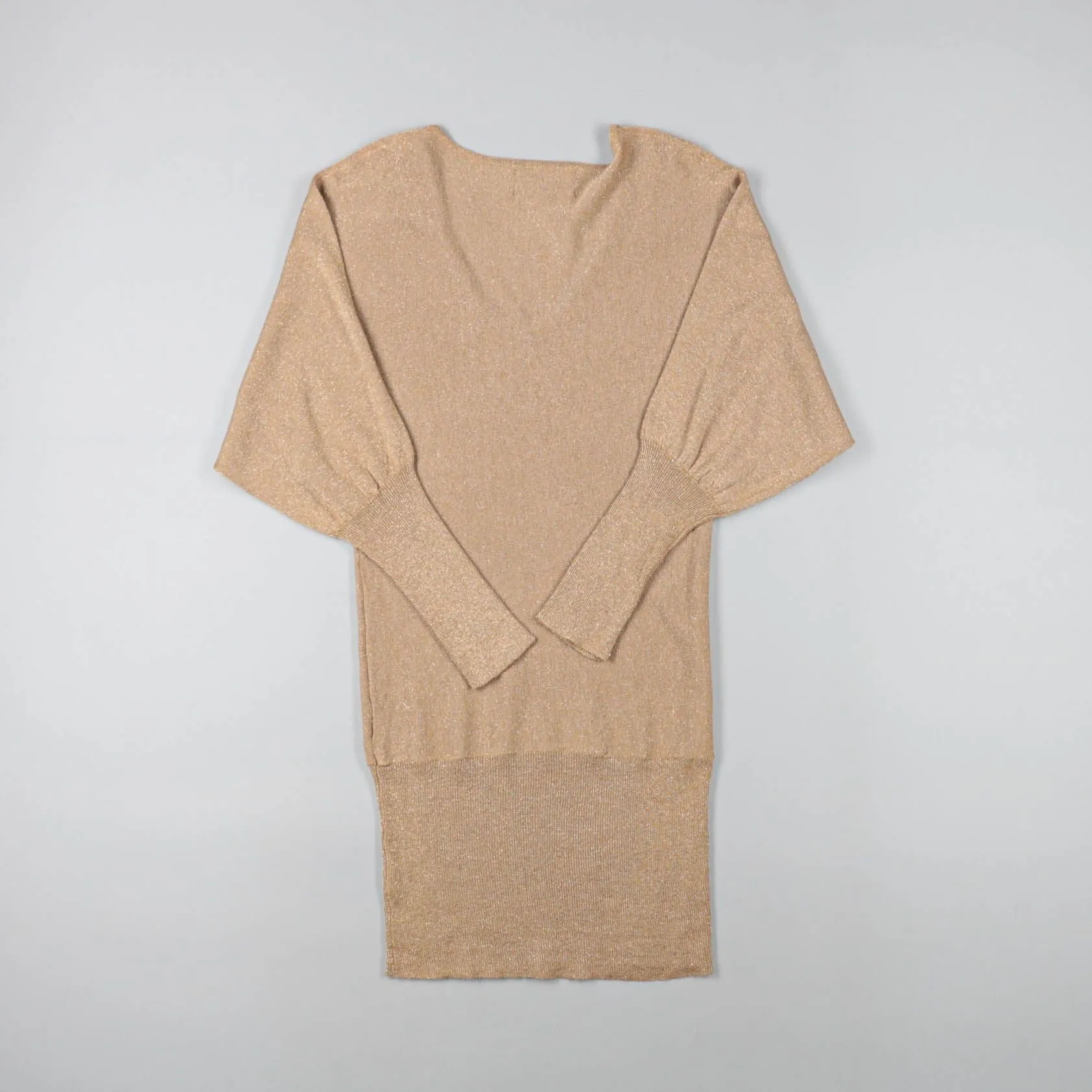 платье не указано